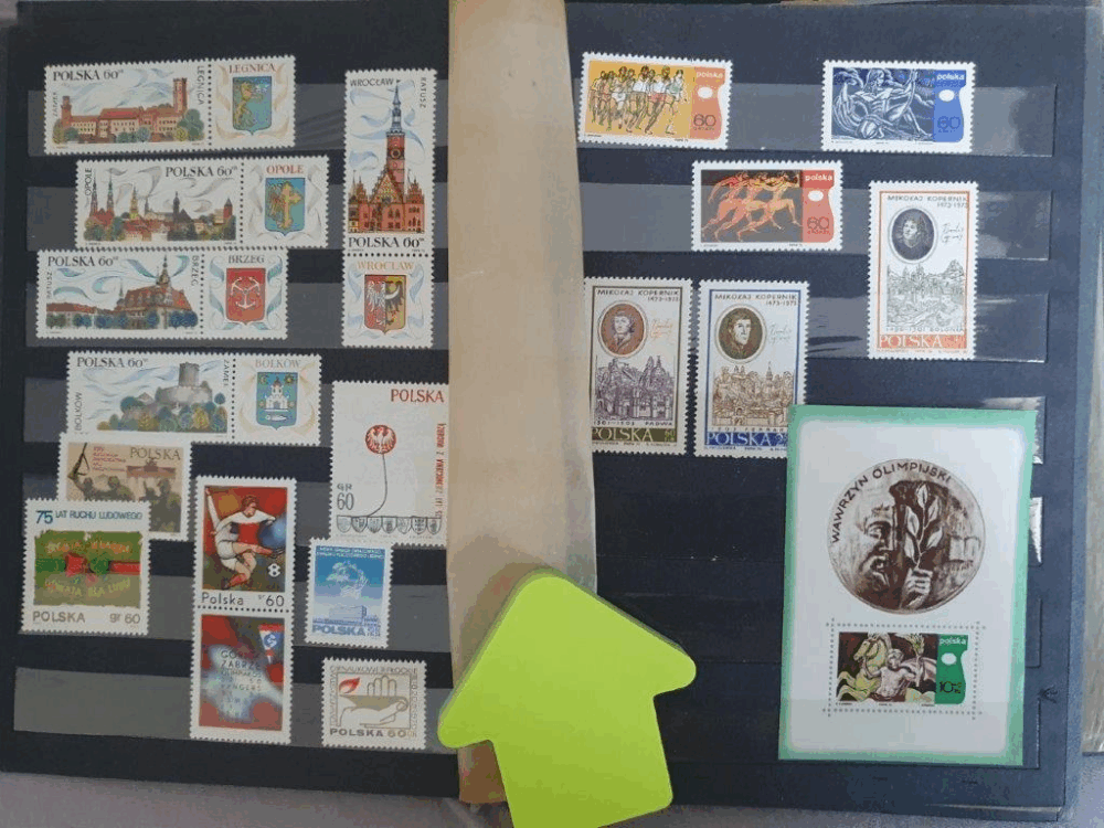 Znaczki pocztowe polskie, czyste, klaser nr 3